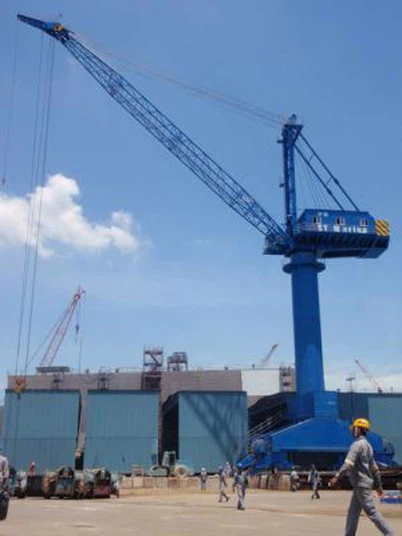 Schwere Schiene montiert Seehafen Verwendung Portal Hafenkran